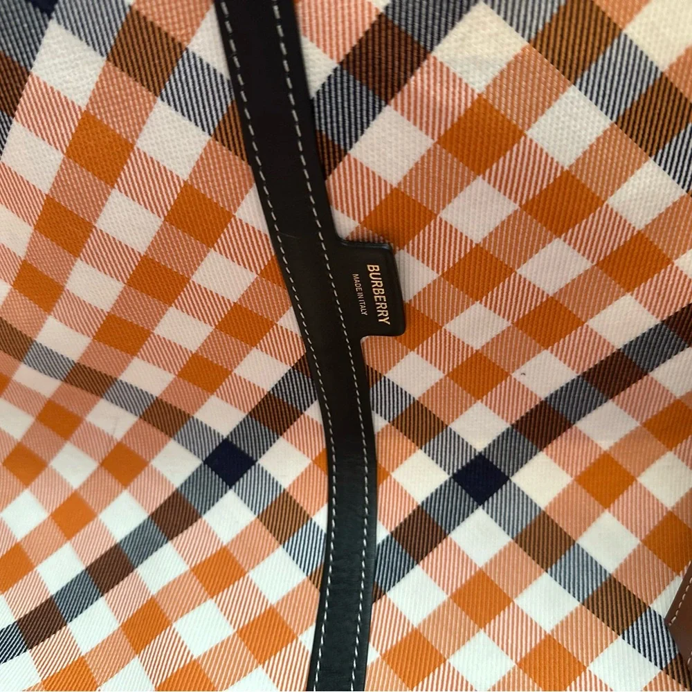 Burberry Beach XL Tote Bag - Birch Brown - Picture 6 of 6